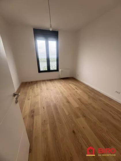 Pregrevica | 4zida.rs