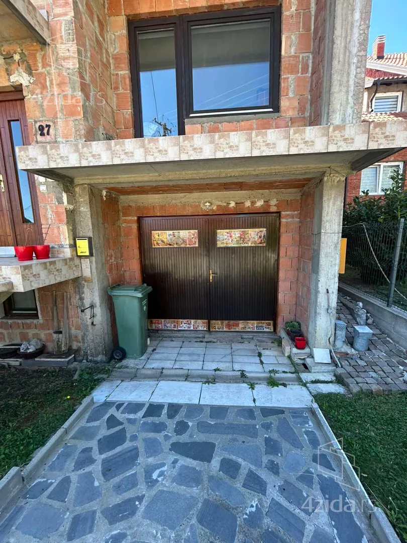 4-etažna kuća | 4zida
