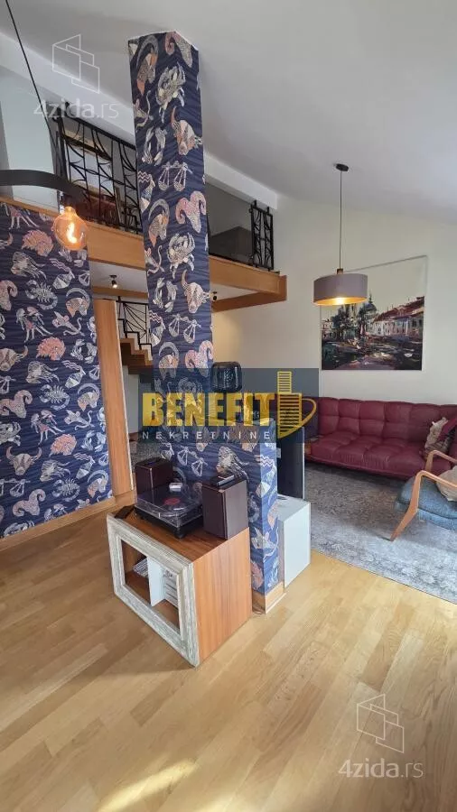 Petosoban stan | 4zida