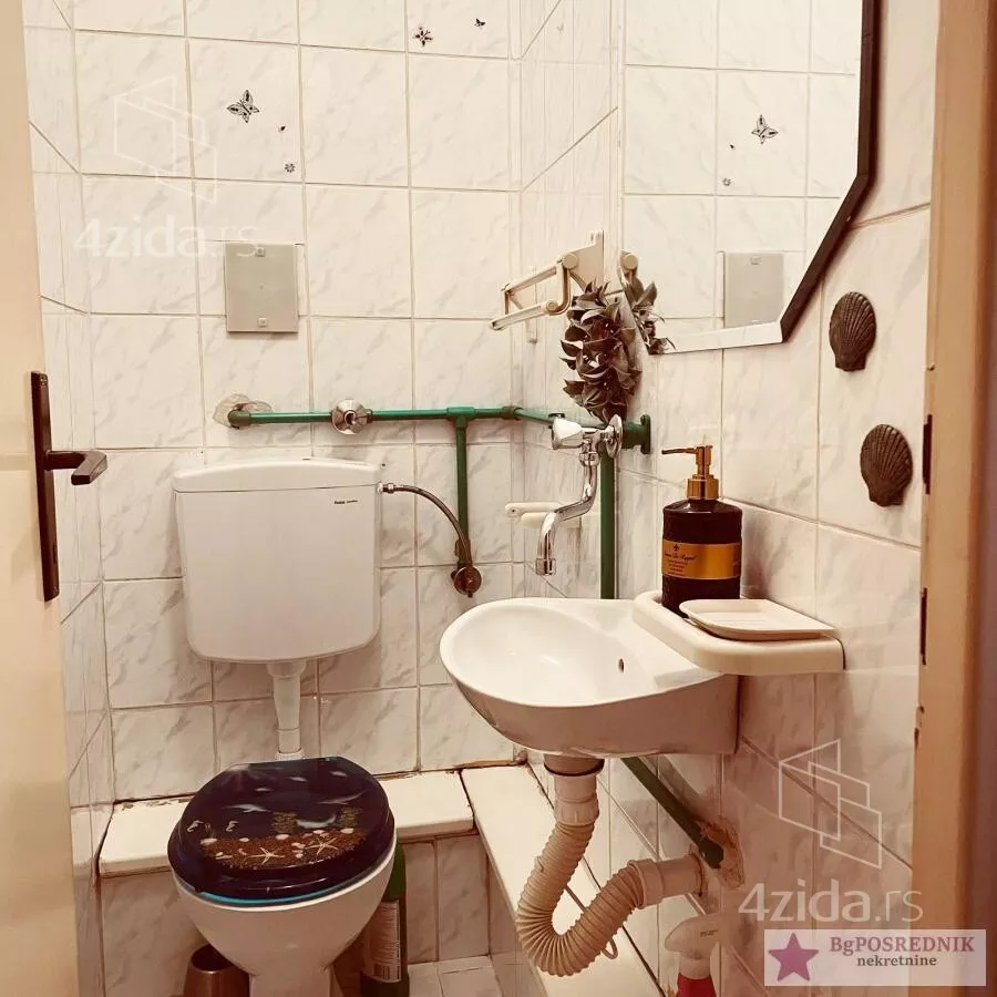 Troiposoban stan | 4zida