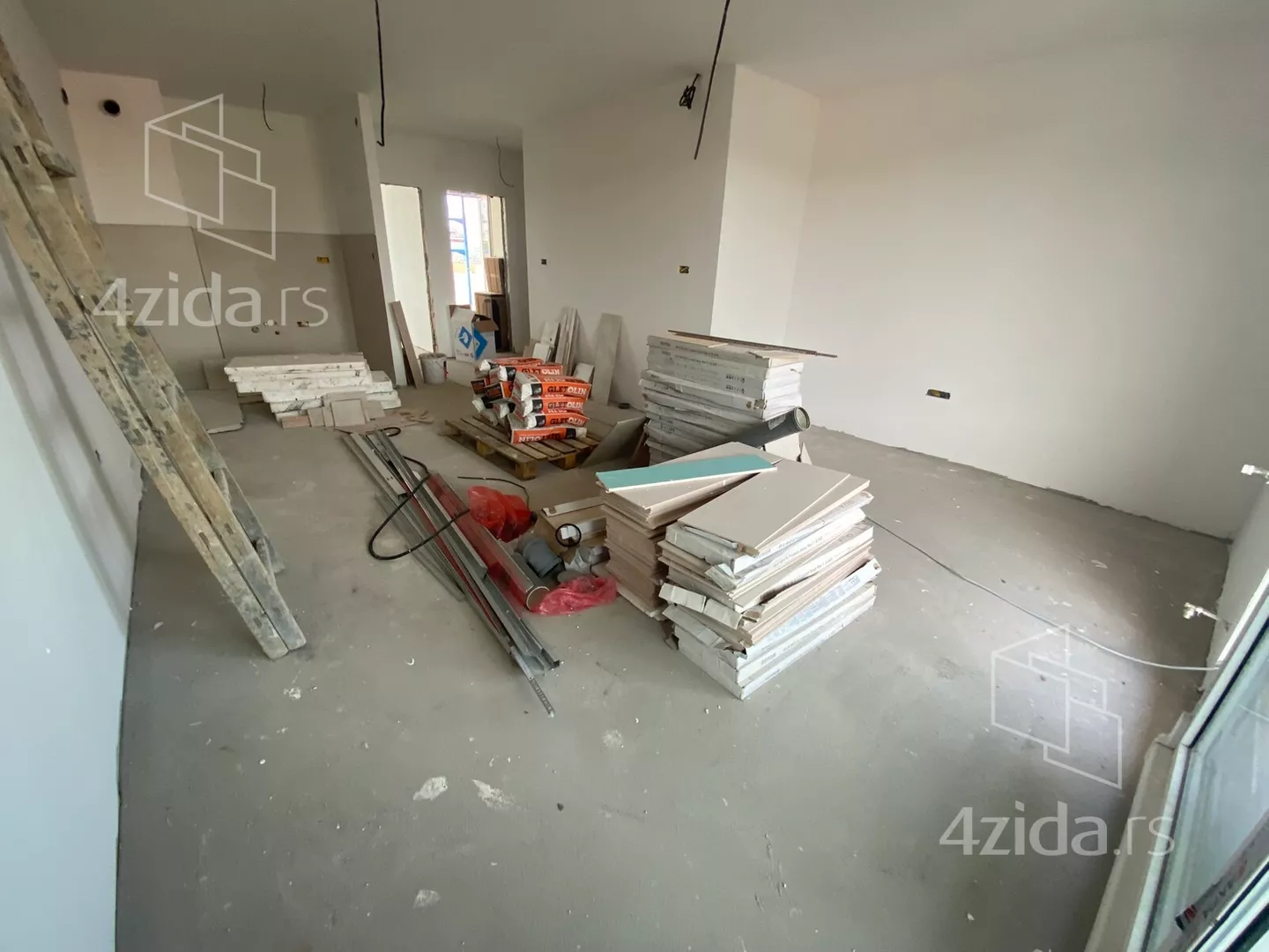 Četvorosoban stan | 4zida