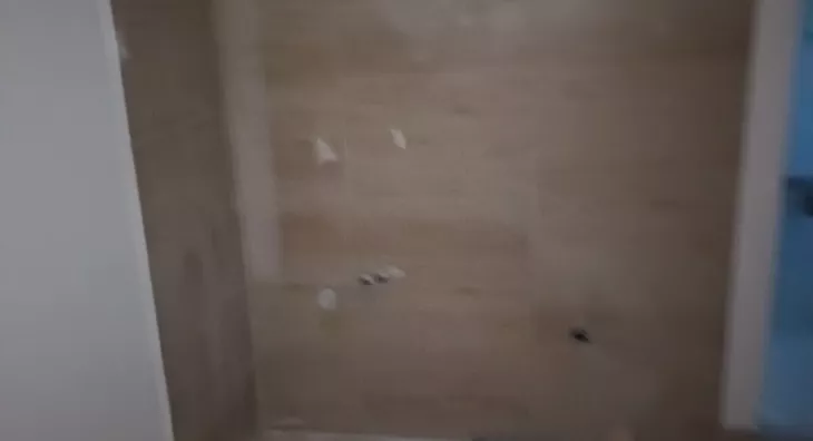 Poslovna zgrada | 4zida