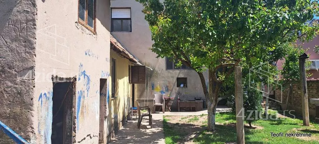 3-etažna kuća | 4zida