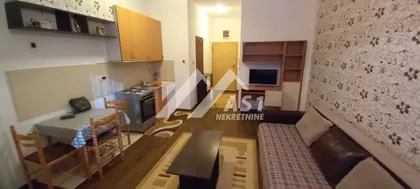 Olge Petrov | 4zida.rs