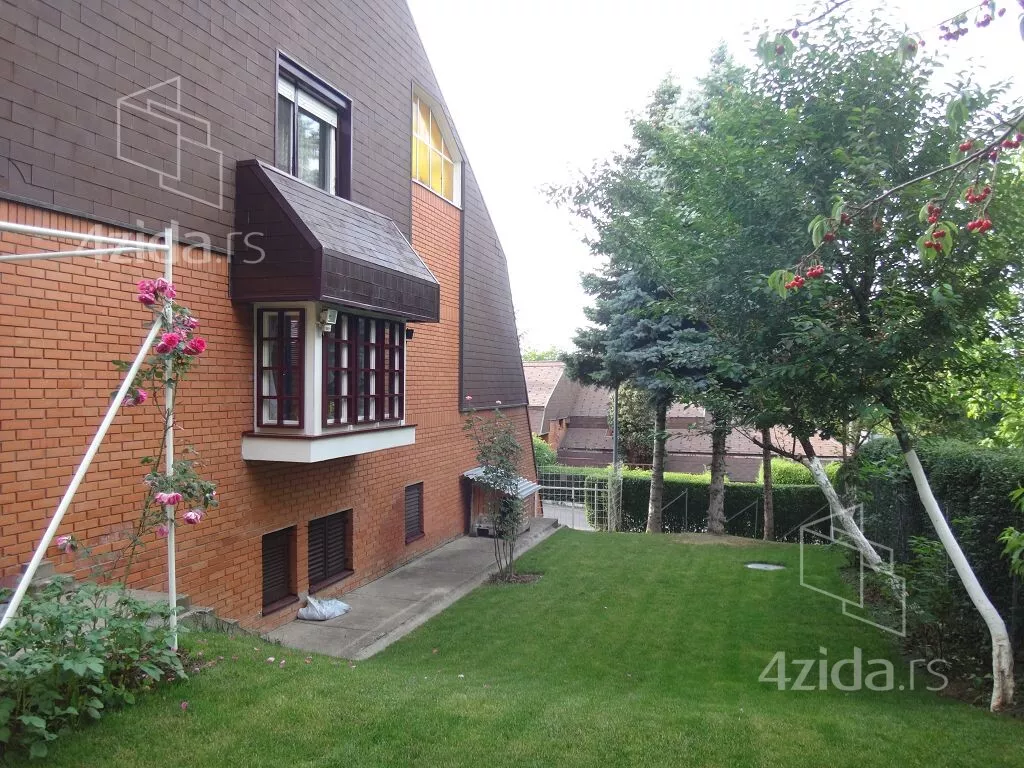 4-etažna kuća | 4zida