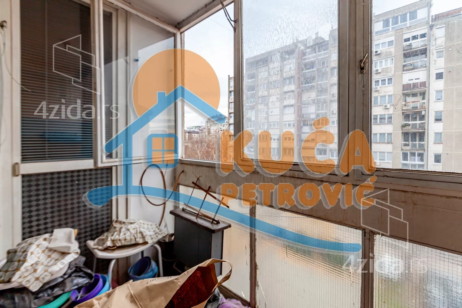 Troiposoban stan | 4zida