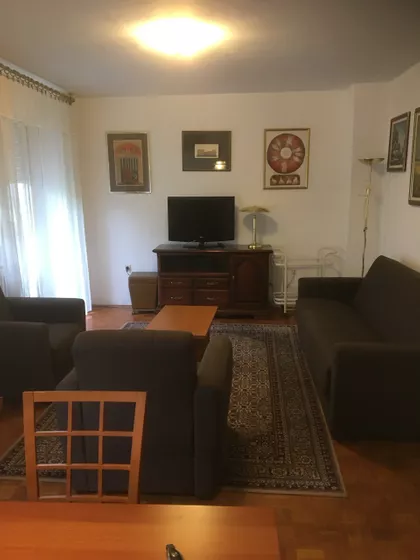 Resavska 4 | 4zida.rs