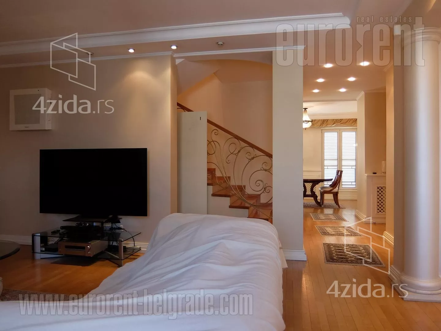 Petosoban stan | 4zida