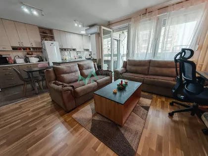 Novo Naselje | 4zida.rs