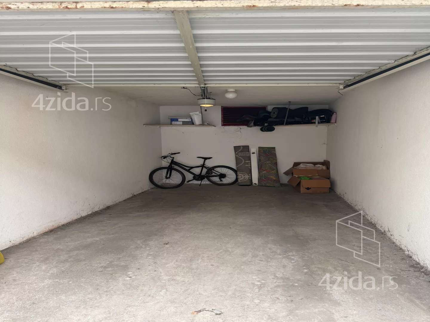 Garaža | 4zida