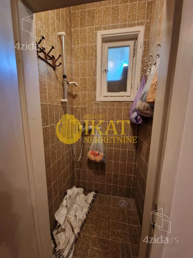 4-etažna kuća | 4zida