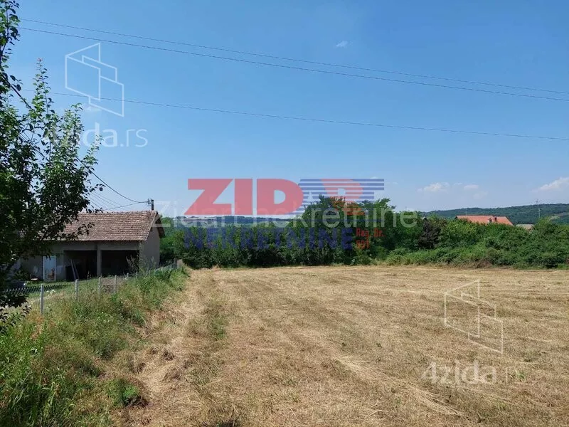 Građevinsko zemljište | 4zida