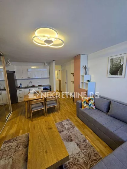 Omladinskih brigada | 4zida.rs