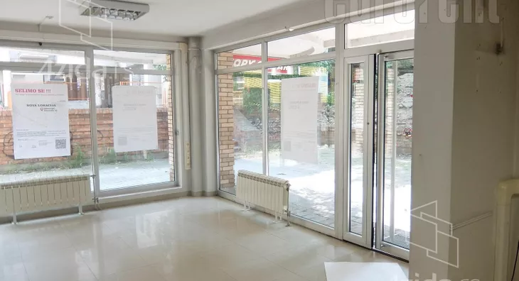 Poslovni prostor | 4zida