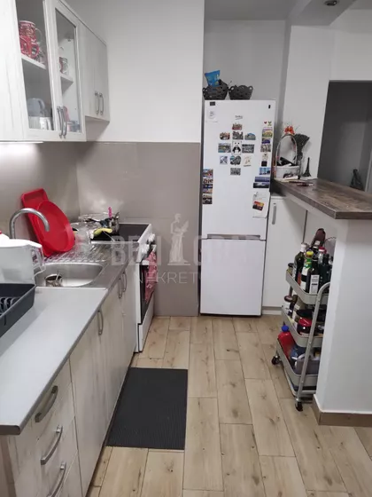Narodnih heroja | 4zida.rs