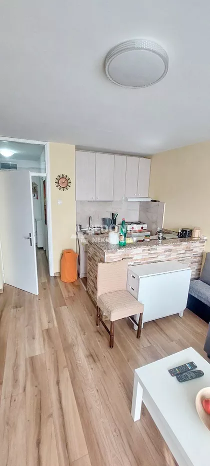 Svetosavska | 4zida.rs