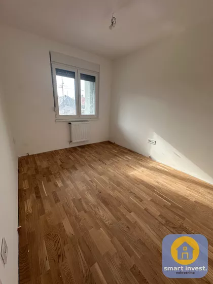 Cara Dušana 67 | 4zida.rs