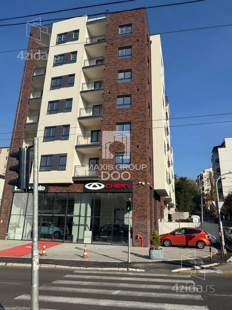 Troiposoban stan | 4zida