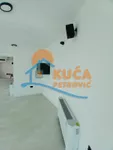 Lokal | 4zida