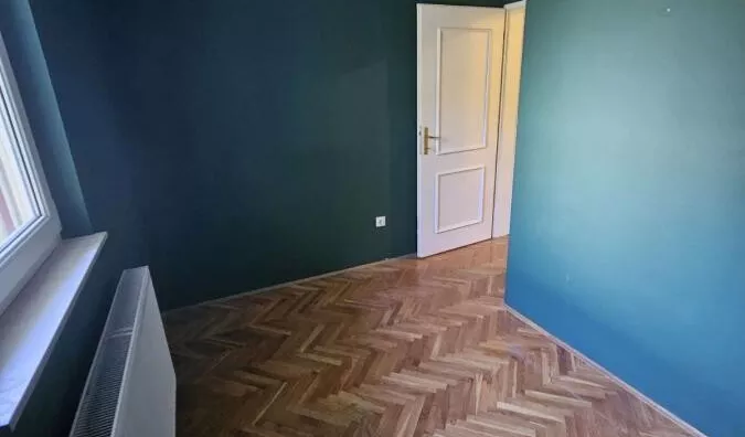 Četvoroiposoban stan | 4zida