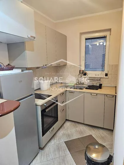 Gospodara Vučića | 4zida.rs