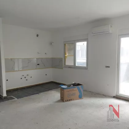 Sremska Kamenica | 4zida.rs