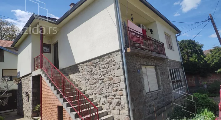 2-etažna kuća | 4zida