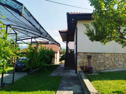 Lipova | 4zida.rs