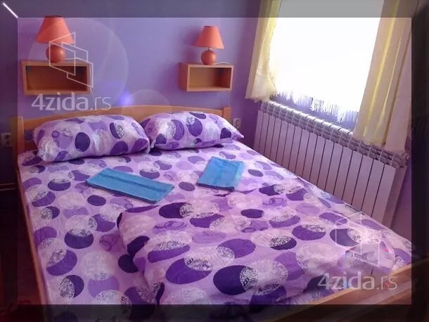 Šestosoban stan | 4zida