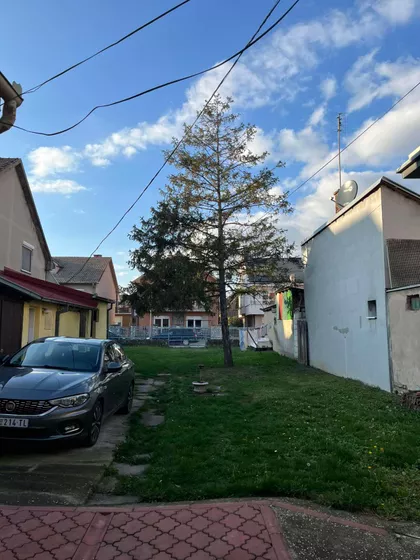 Gradske lokacije | 4zida.rs