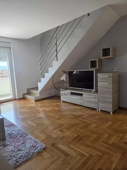 Bulevar Patrijarha Pavla (Somborski Bulevar) | 4zida.rs