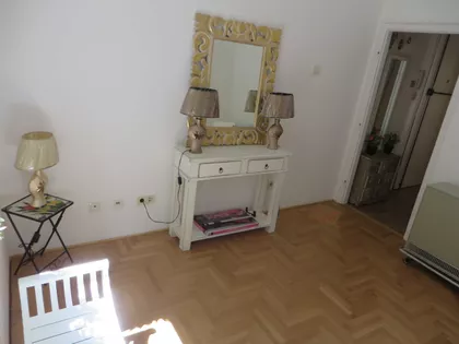 Skerlićeva | 4zida.rs