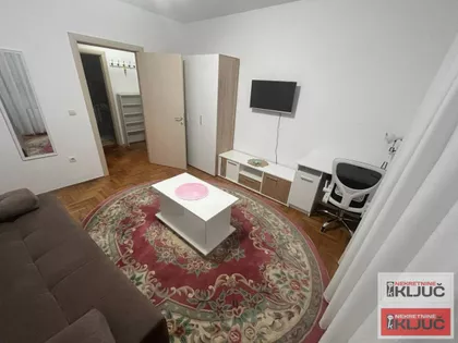 Adamovićevo Naselje | 4zida.rs