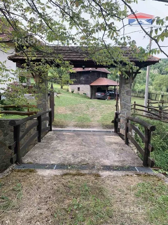 Kuća | 4zida