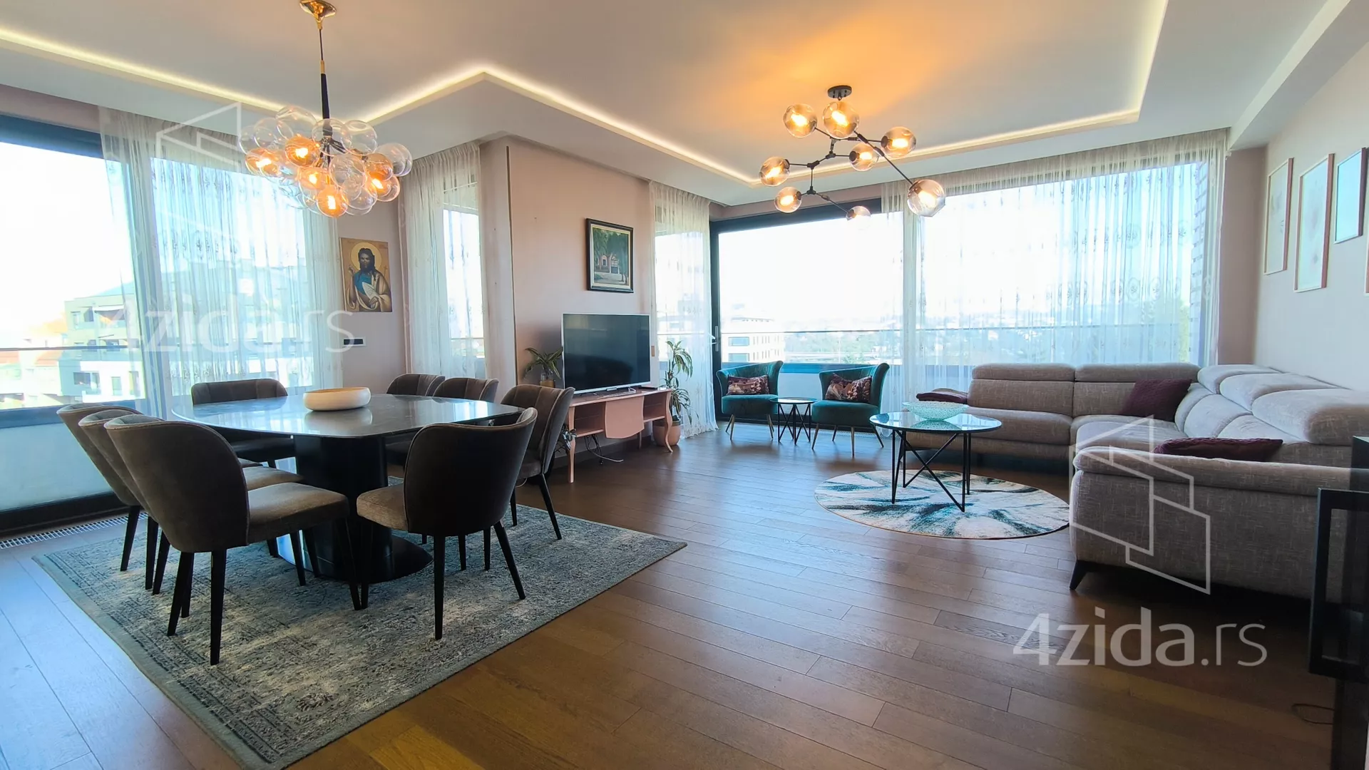 Četvorosoban stan | 4zida