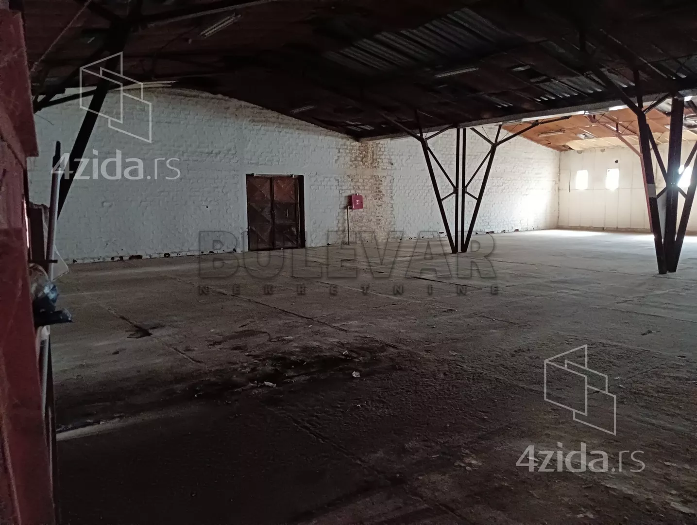 Lokal | 4zida