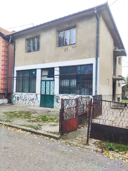 Gradske lokacije | 4zida.rs