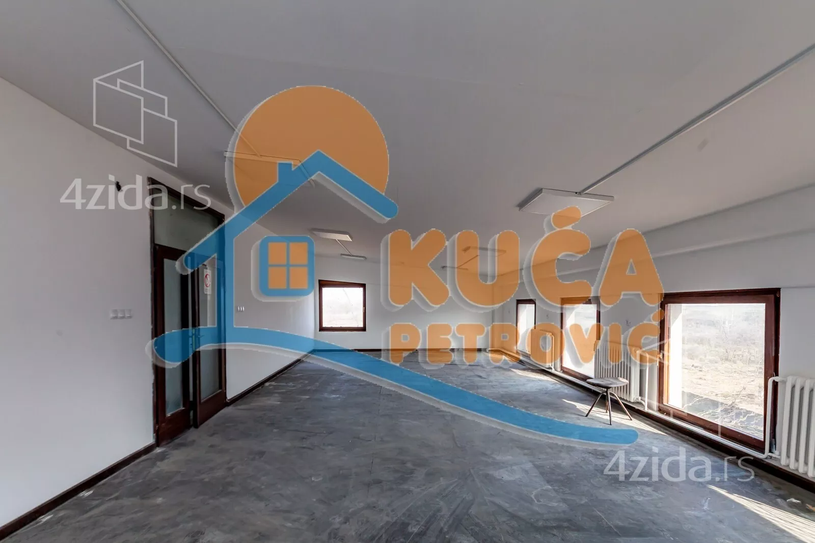 Lokal | 4zida