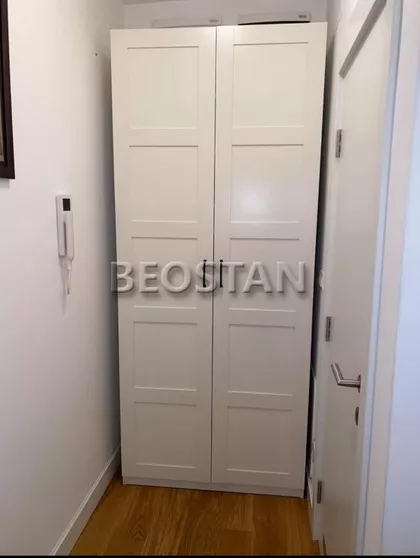 Urosa Martinovica | 4zida.rs