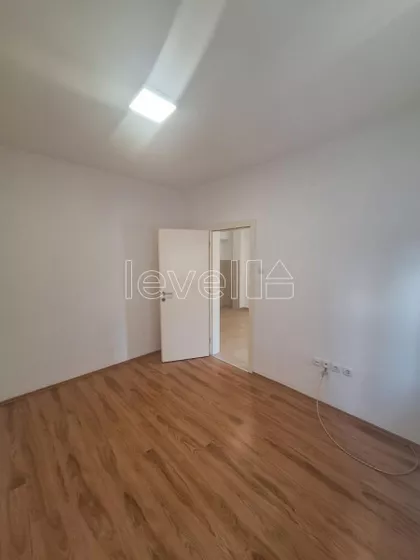 Nova Detelinara | 4zida.rs