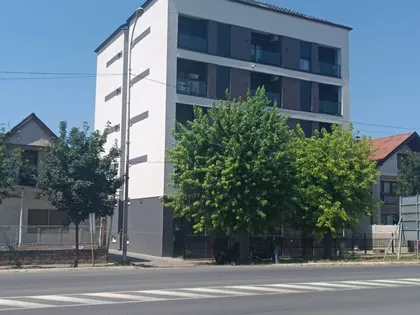 Novosadska 49 | 4zida.rs