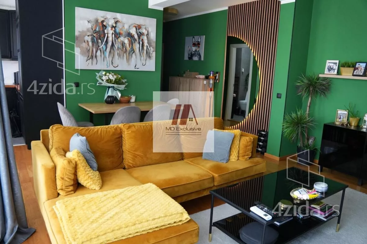 Troiposoban stan | 4zida