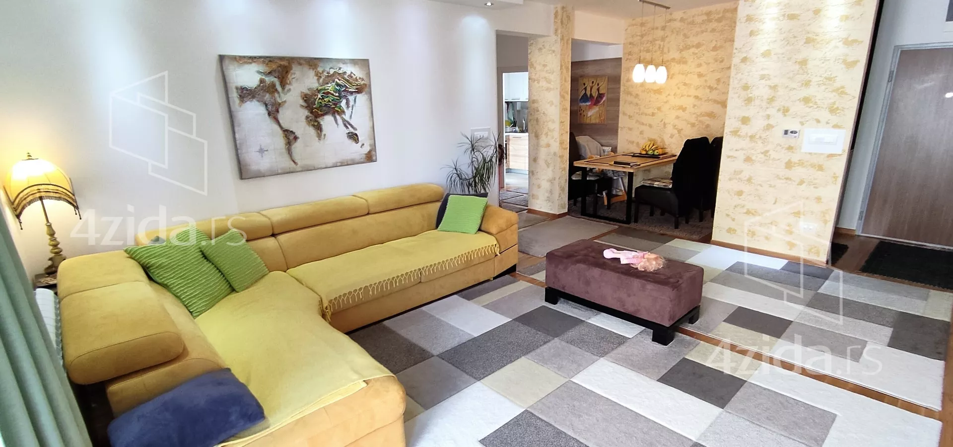 Četvorosoban stan | 4zida