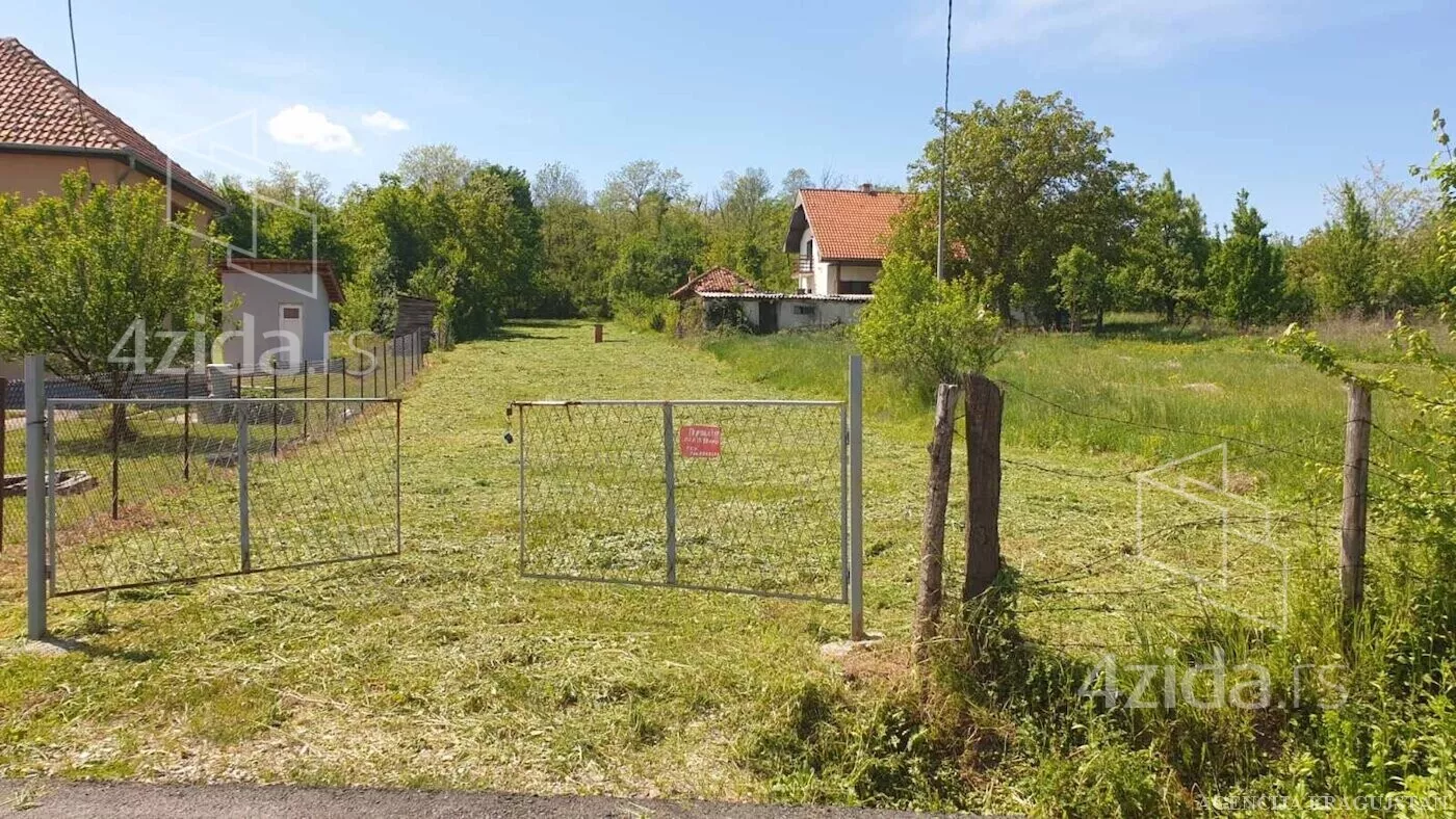 Građevinsko zemljište | 4zida