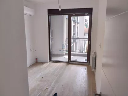 Cara Dušana | 4zida.rs