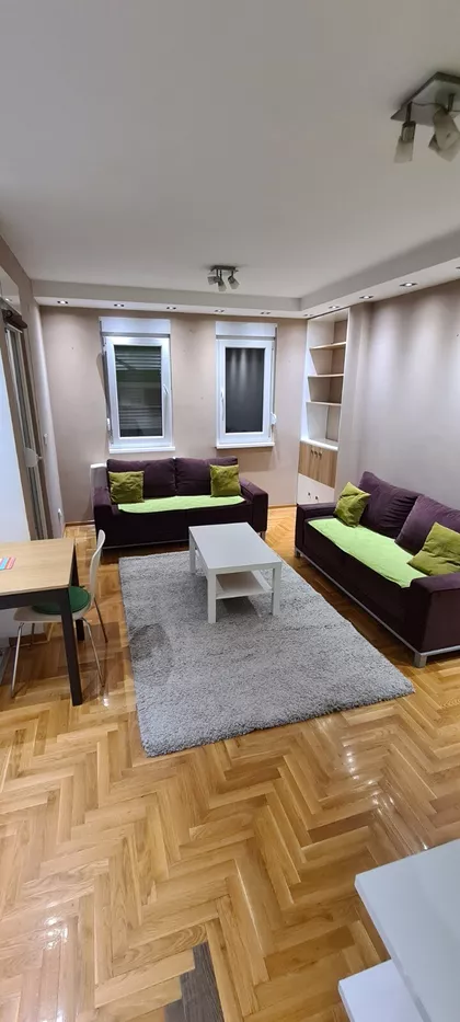 Tršćanska | 4zida.rs