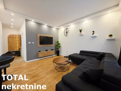 Petrovaradin | 4zida.rs