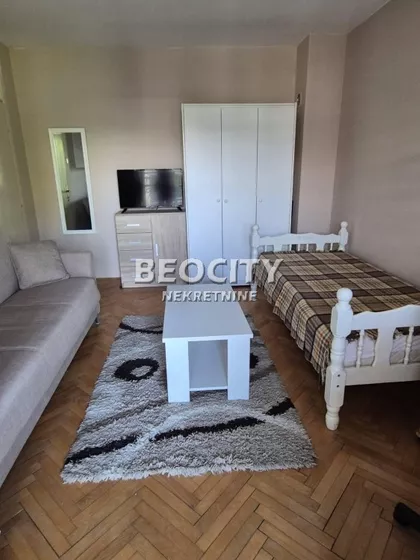 Mičurinova | 4zida.rs