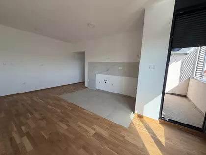 Južni Telep | 4zida.rs