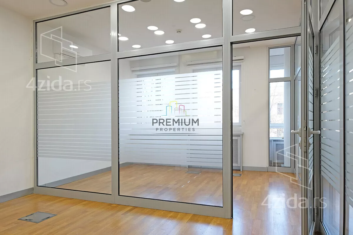 Poslovni prostor | 4zida
